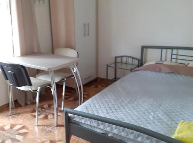 13-nastka Pansiyon Miedzyzdroje